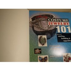 Collecting Costume Jewelry 101, Paperback – 2004 