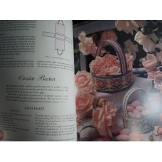 Embroidery projects in miniature - Readers Digest