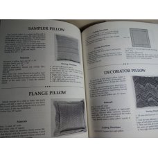 Sew a Beautiful Gift - Paperback - 1986